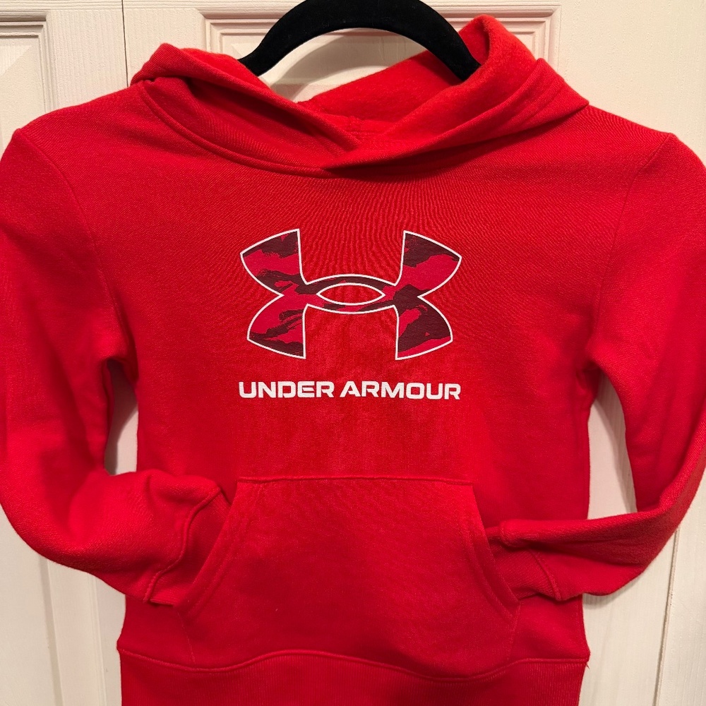 Under Armour Hooded Sweatshirt